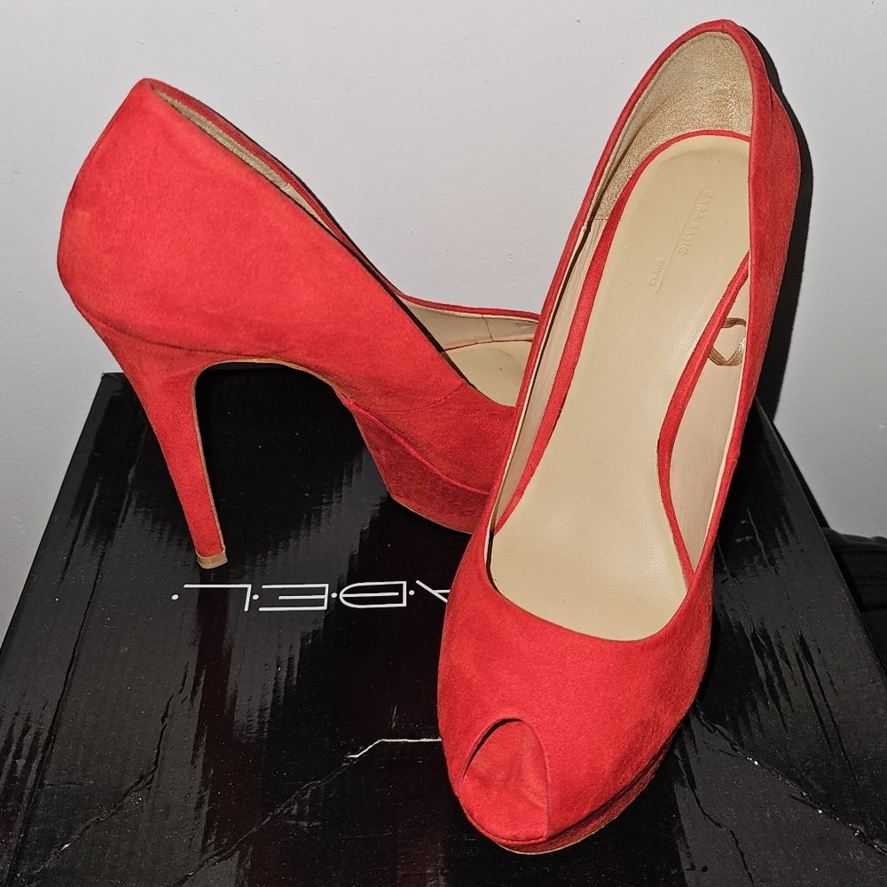 Zara pumps